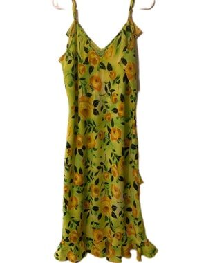 Mlle Gabrielle Yellow Floral Slip Midi with V-Neck
